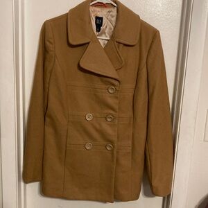 💛💛 GAP Women’s Beige Traditional Peacoat (size M)